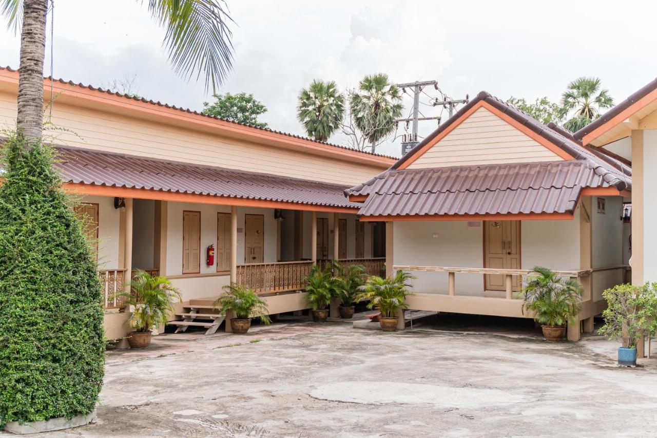 Pasathai Resort Sukhothai Exterior photo